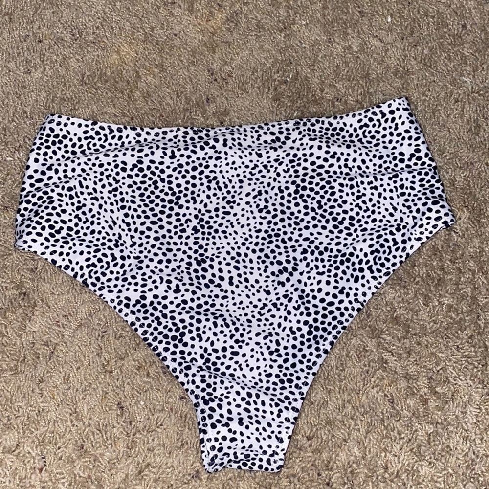 high waisted black & white swimsuit bottoms